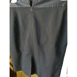 ATTENTION Skirt SZ 10 Black Short Lined back zipper Pinstripe, Straight, Pencil